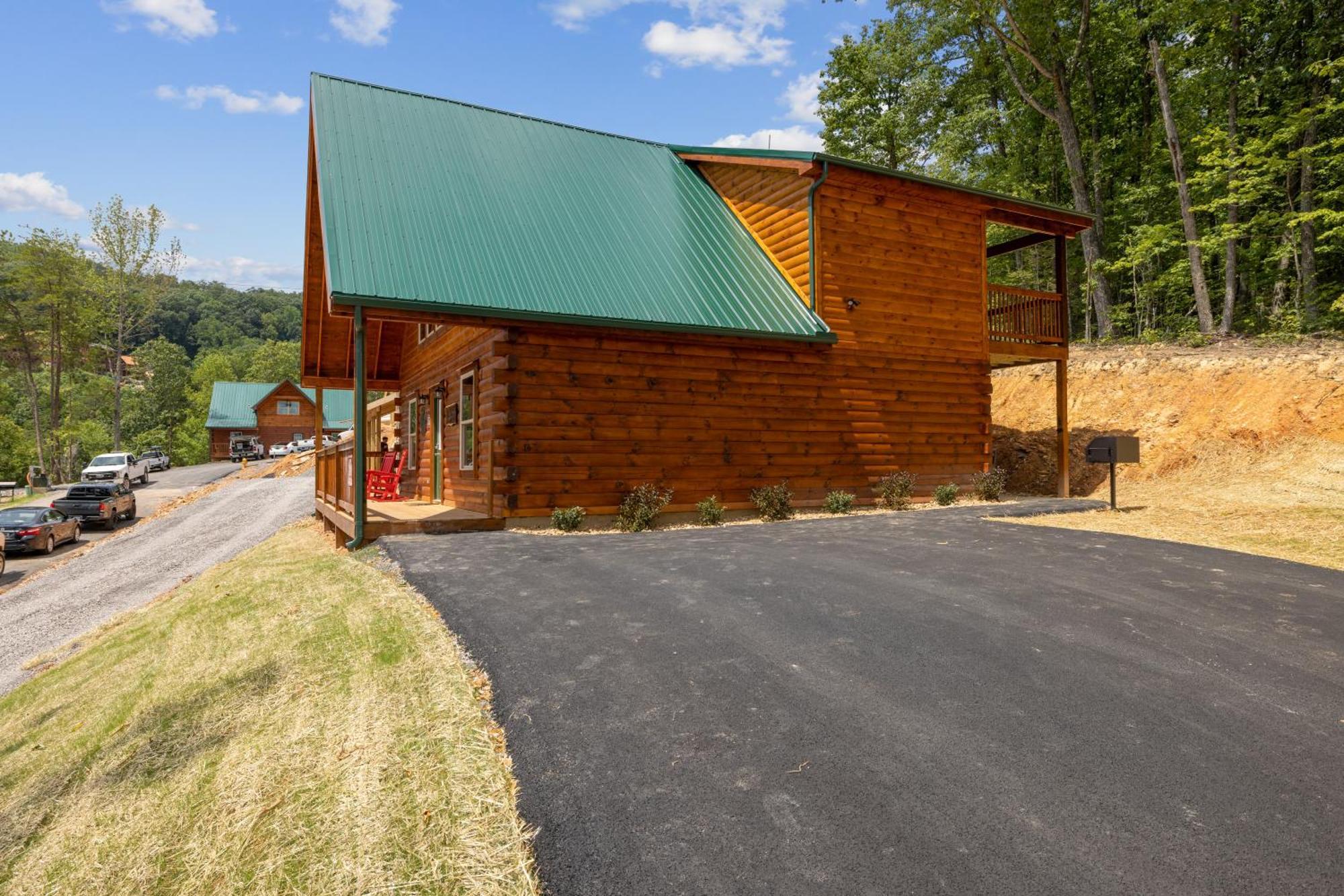 The 3 Bears Is A Newly Built 3 Bedroom Cabin Only 3 Minutes From The Parkway! بيدجن فورج المظهر الخارجي الصورة