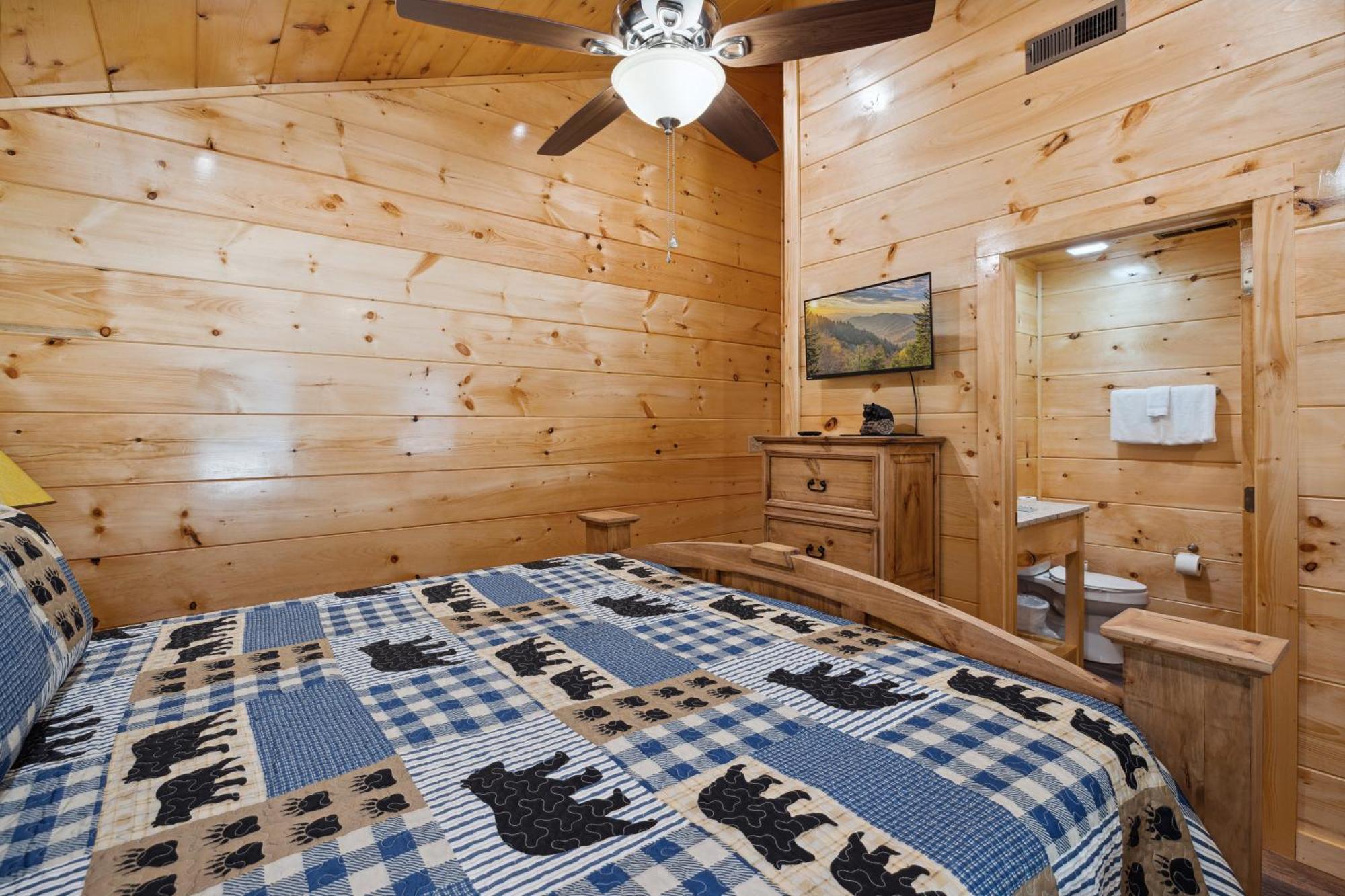 The 3 Bears Is A Newly Built 3 Bedroom Cabin Only 3 Minutes From The Parkway! بيدجن فورج المظهر الخارجي الصورة